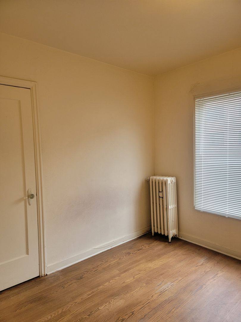 Apartment for rent at 617 3rd Ave W, Seattle, WA 98119