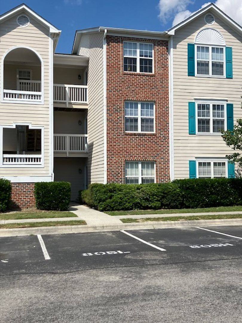 Apartment for rent at 805-H March Court, Wilmington, NC 28405