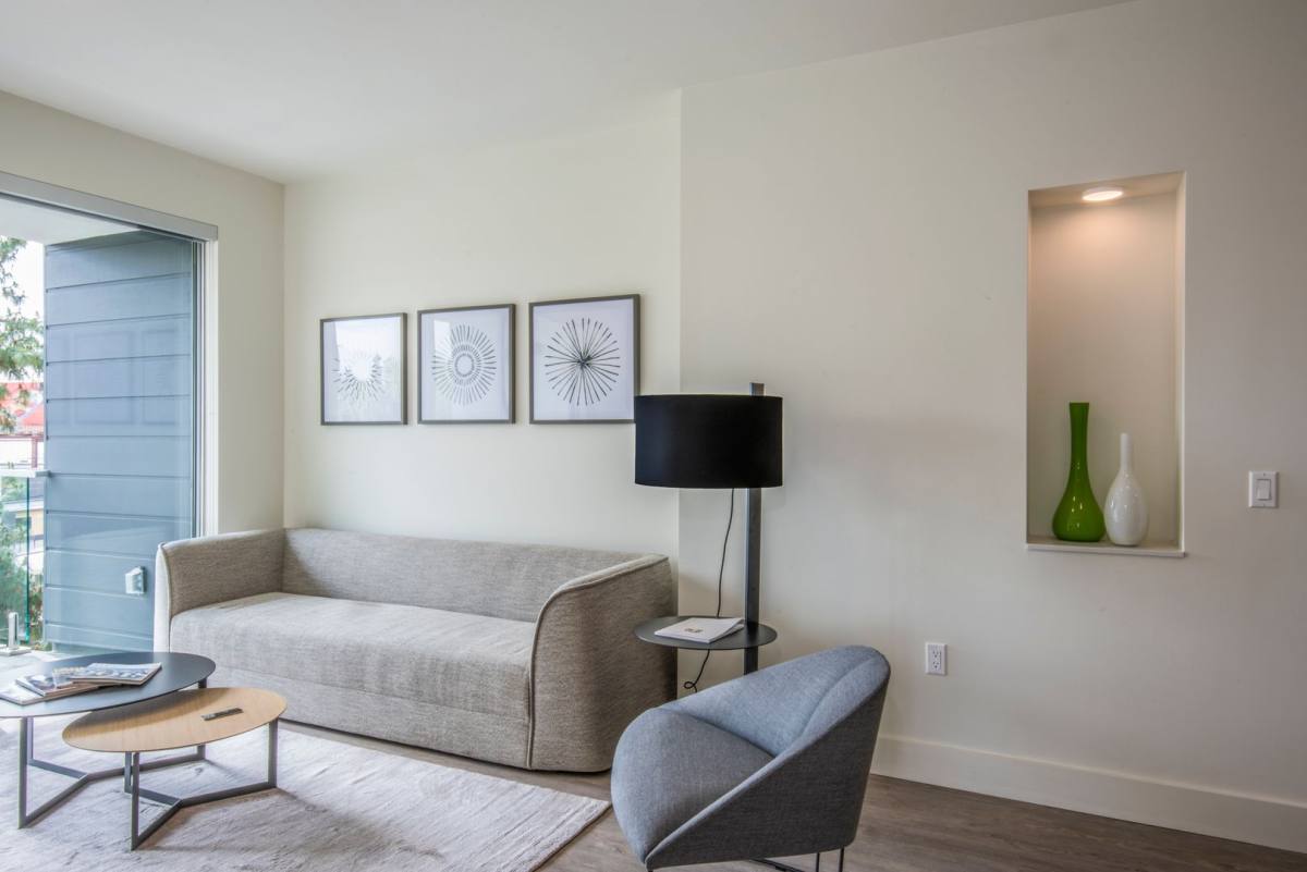 Apartment for rent at 12117 Valleyheart Dr, Studio City, CA 91604