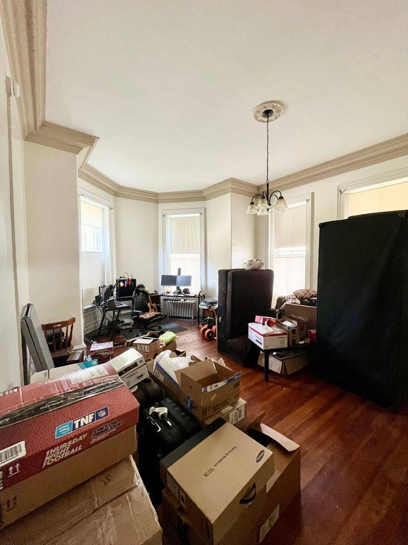 Apartment for rent at 129 W Linn St, Bellefonte, PA 16823