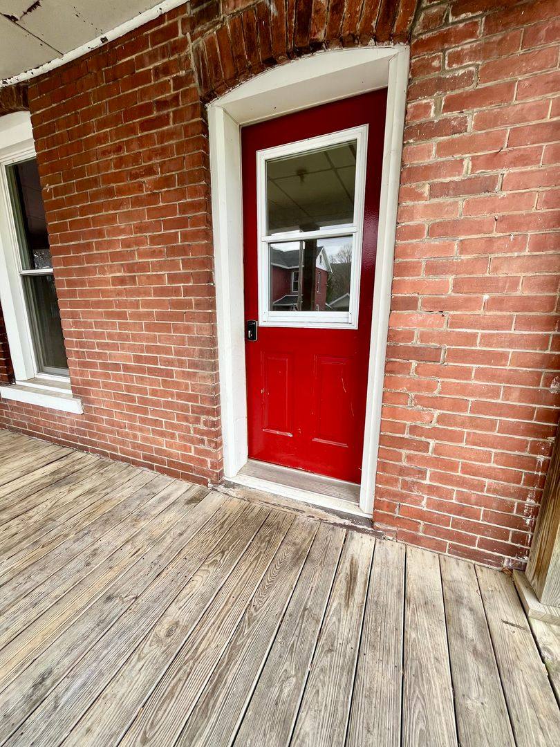 Apartment for rent at 125-127 Maple St, Howard, PA 16841