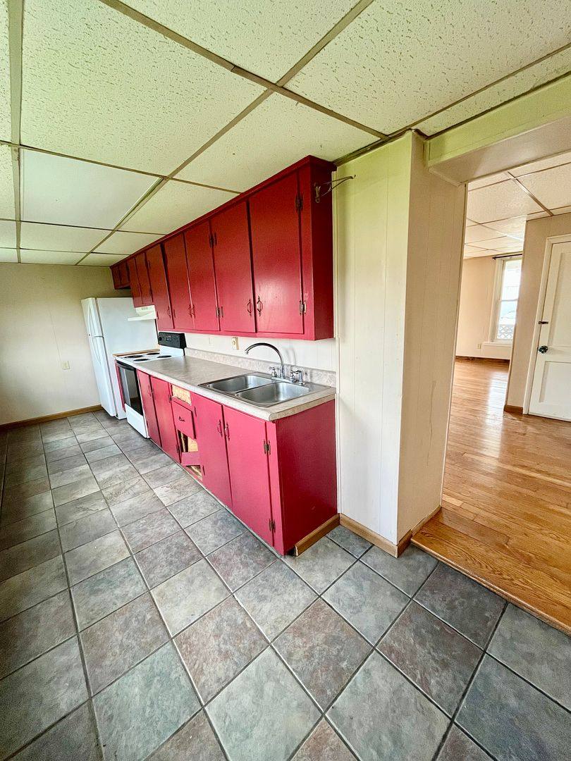 Apartment for rent at 125-127 Maple St, Howard, PA 16841