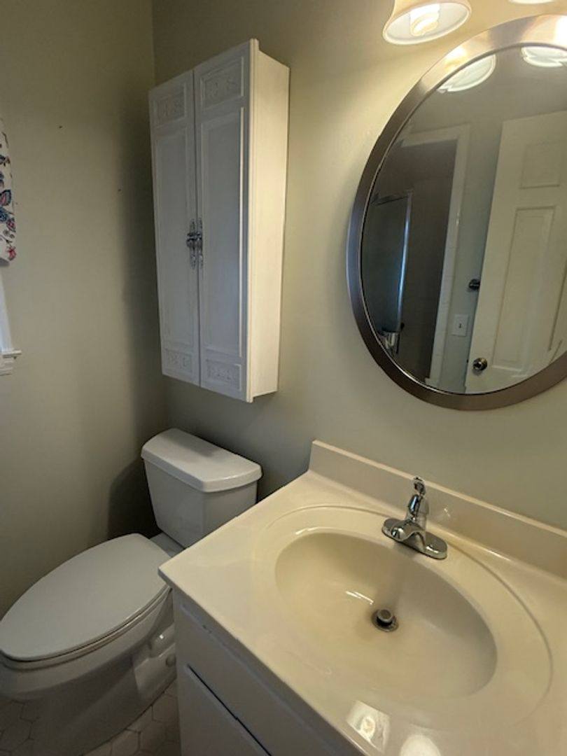 House for rent at 1225 Woodhaven Dr, Mebane, NC 27302