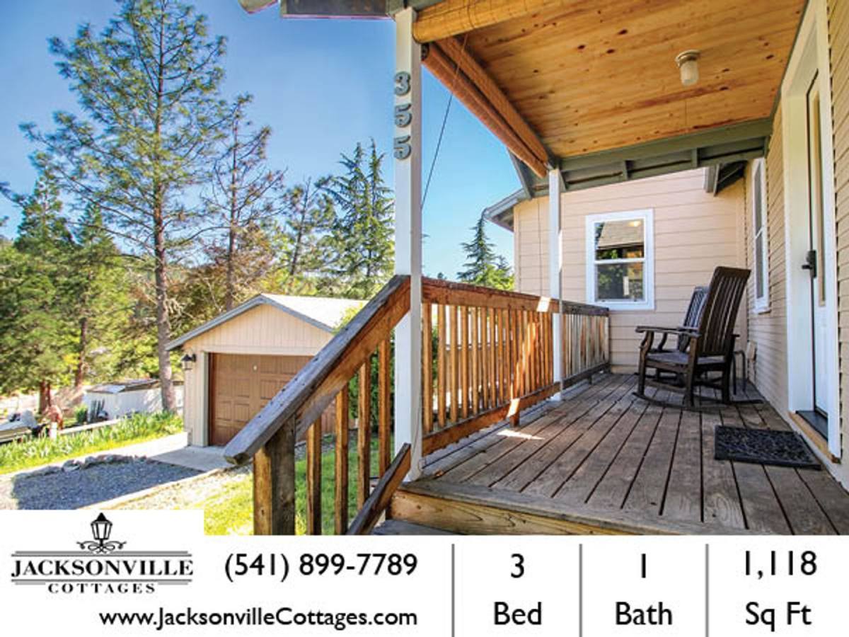 House for rent at 355 W Oak St, Jacksonville, OR 97530