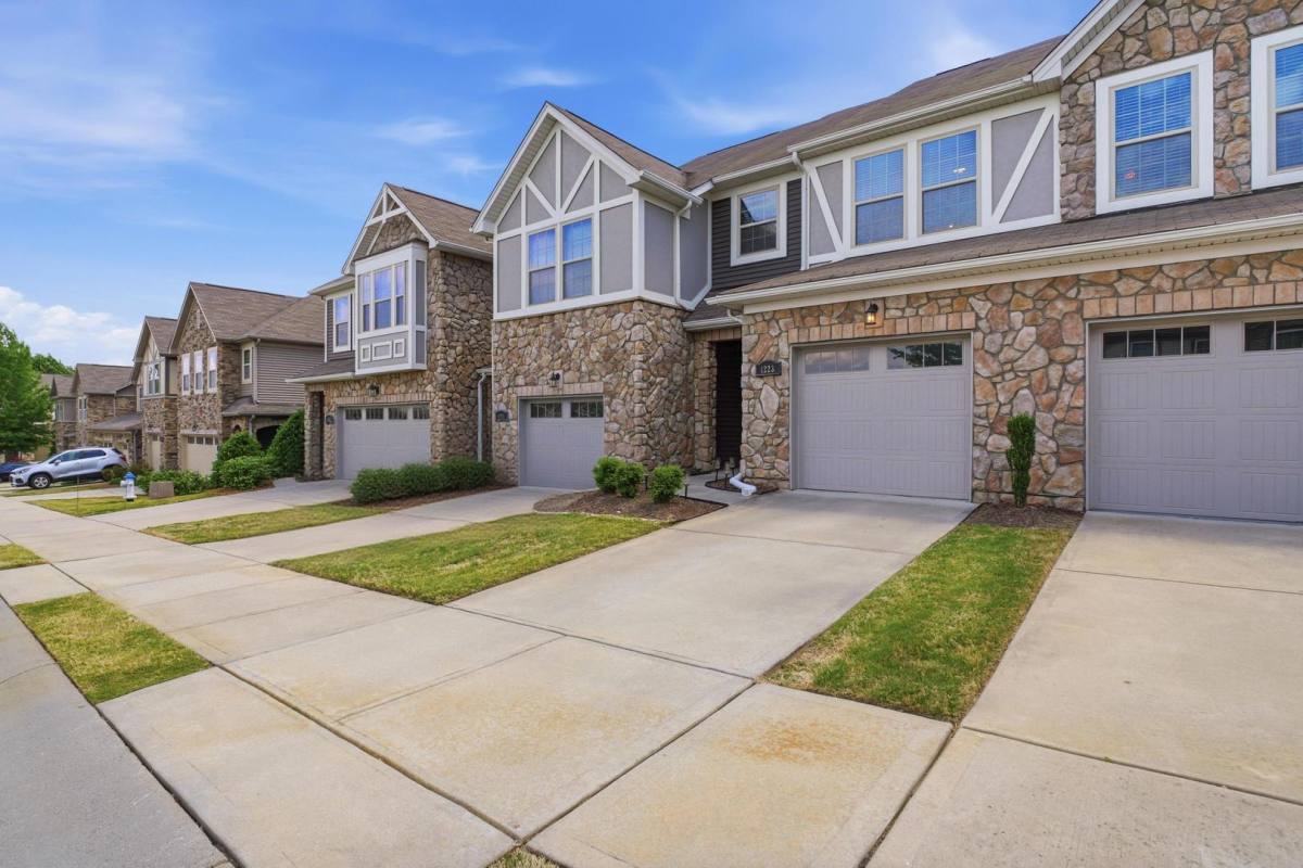 Townhouse for rent at 1223 Bhaltair Lane, Fort Mill, SC 29708