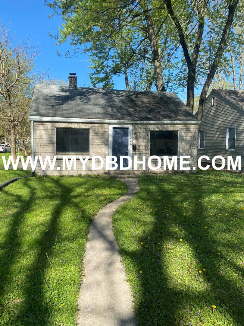 House for rent at 4428 Gaywood Dr, Fort Wayne, IN 46806