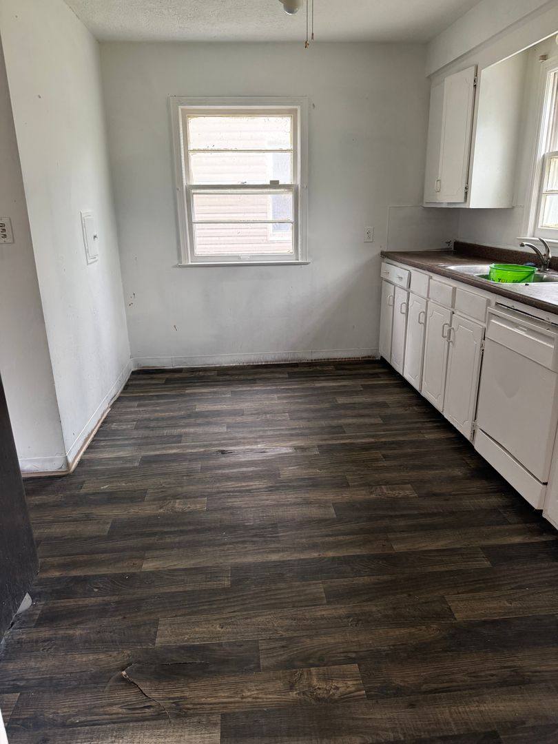 House for rent at 21860 Roberts Ave, Euclid, OH 44123