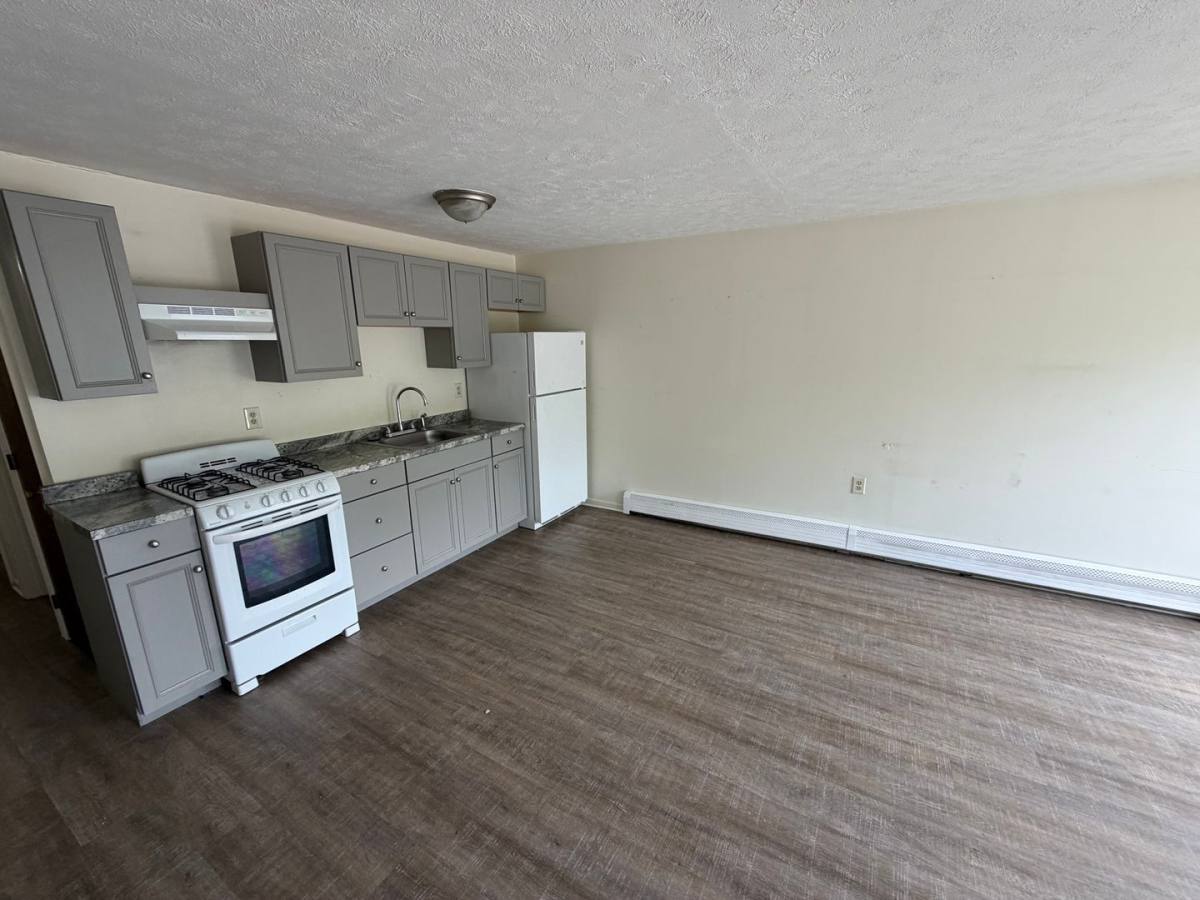 Condo for rent at 113 Main St, Epping, NH 03042