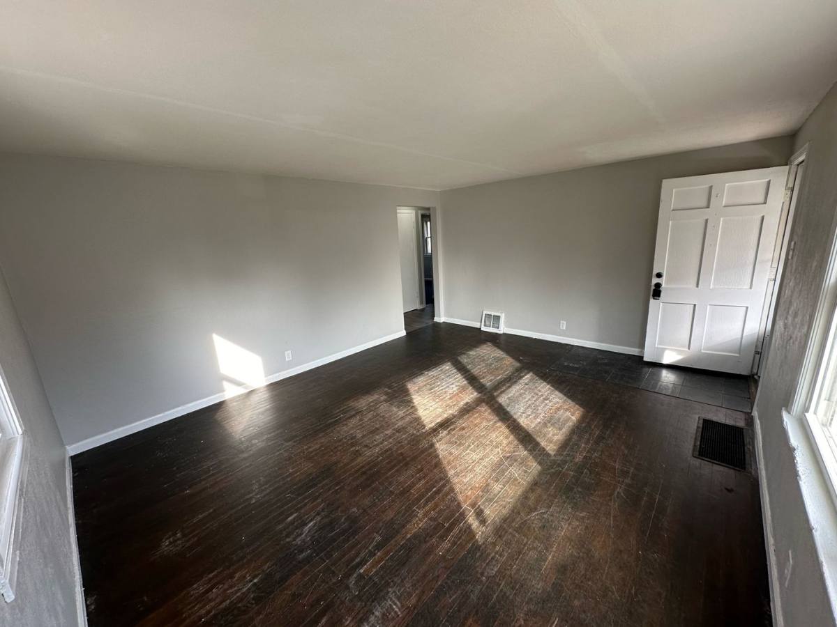 House for rent at 1329 N Johnson St, South Bend, IN 46628