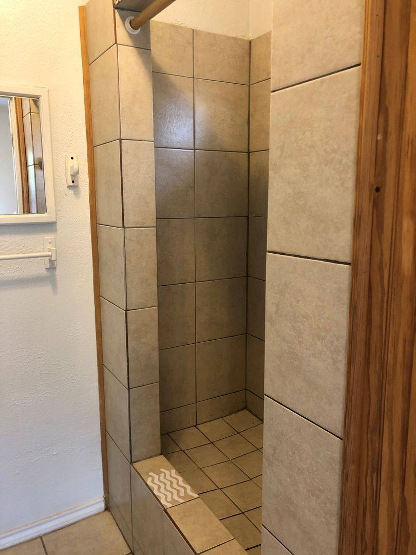 House for rent at 1228 20th St, Huntsville, TX 77340