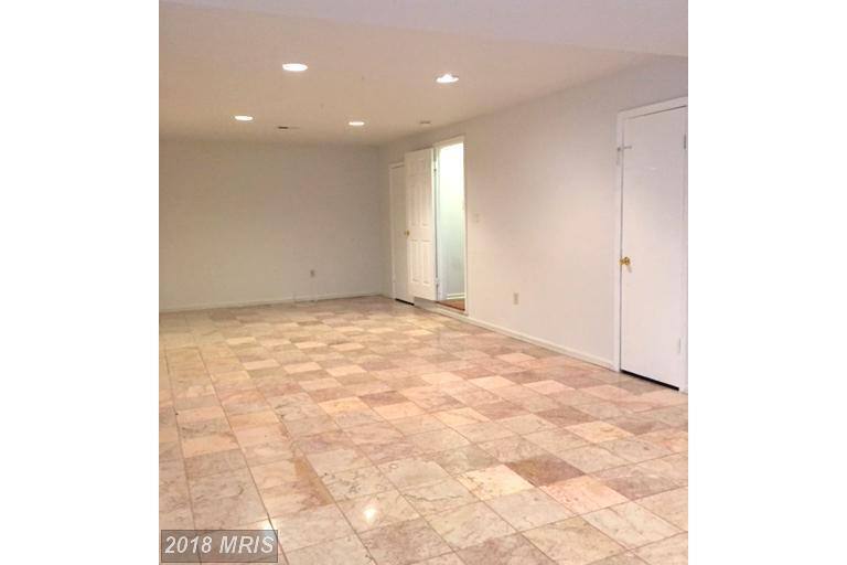 Townhouse for rent at 12407 Herrington Manor Dr, Silver Spring, MD 20904