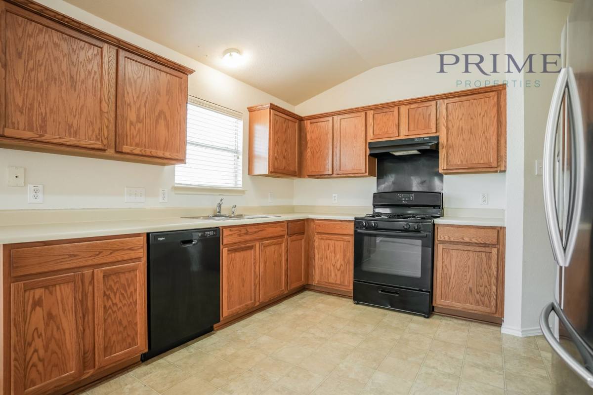 House for rent at 813 Middle Brook Dr, Leander, TX 78641