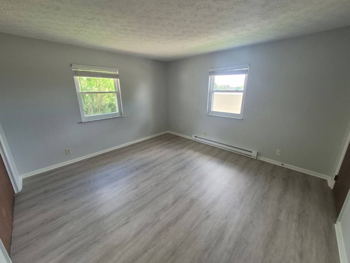 Apartment for rent at 8340 E Main St, Alexandria, KY 41001