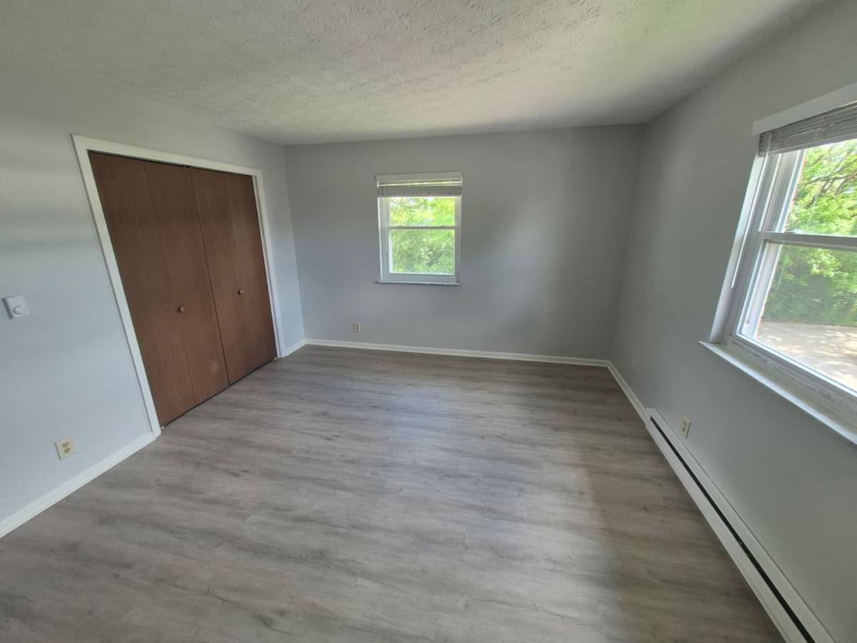 Apartment for rent at 8340 E Main St, Alexandria, KY 41001