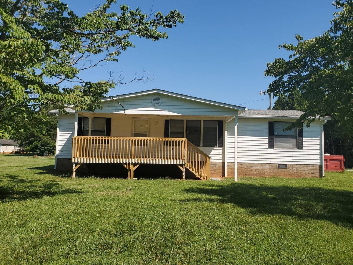 House for rent at 651 Gibson Rd, Mebane, NC 27302