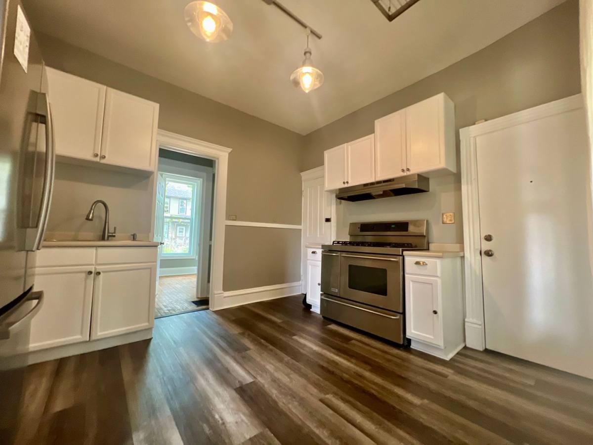 Apartment for rent at 2121 11th Ave S, Minneapolis, MN 55404
