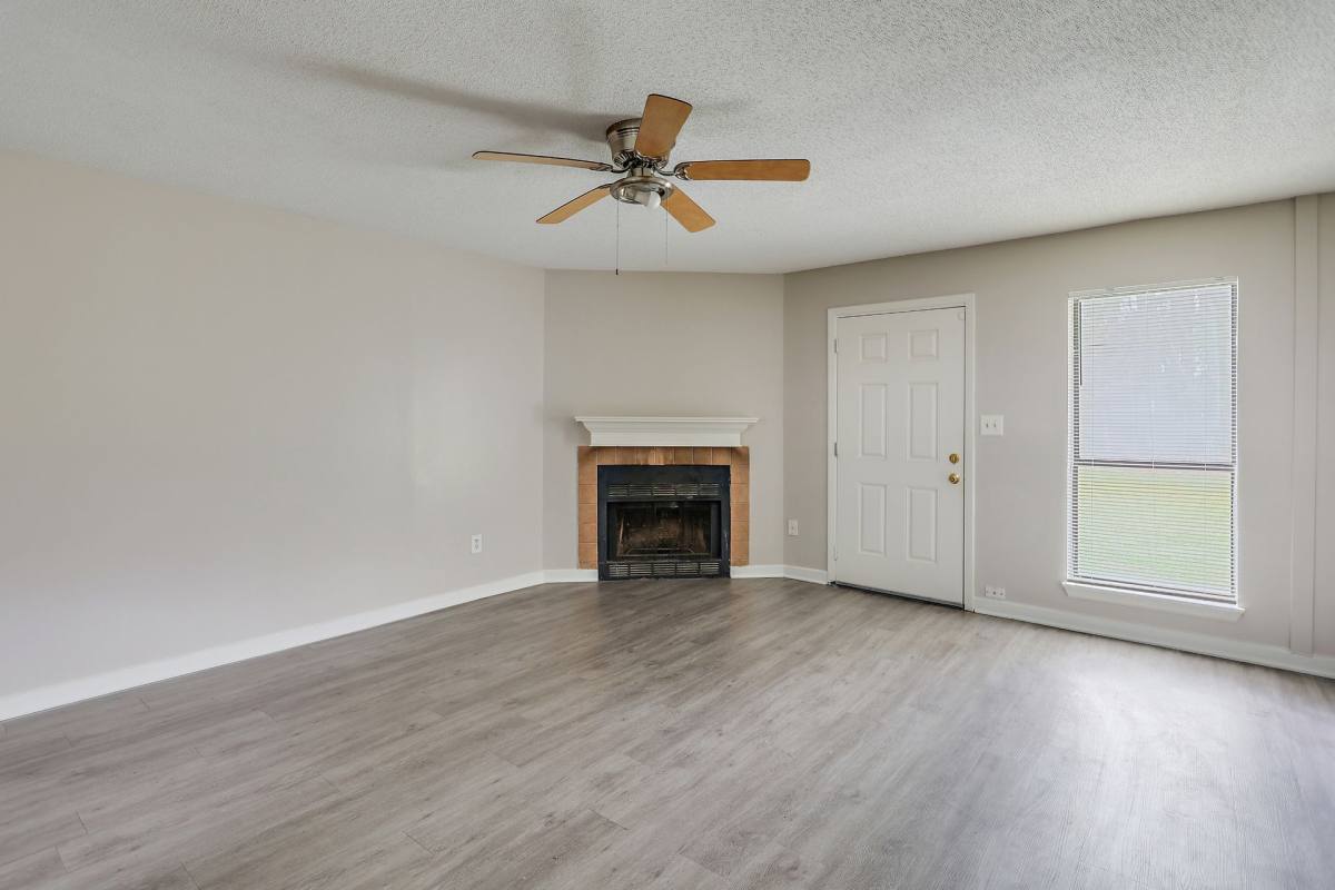 Townhouse for rent at 2932 Highway, Pearl, MS 39208