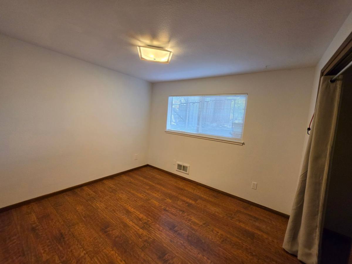 Apartment for rent at 4352 5th Ave NW, Seattle, WA 98107