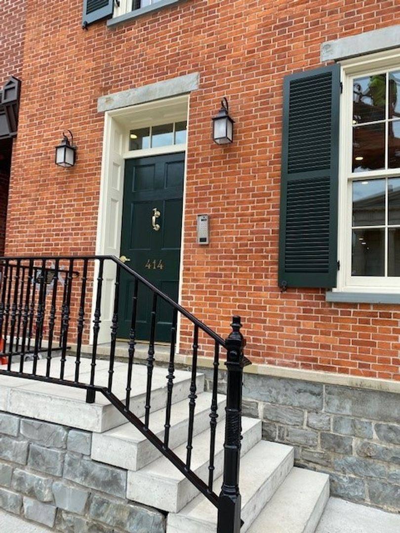 Apartment for rent at 414-416 State St, Erie, PA 16507