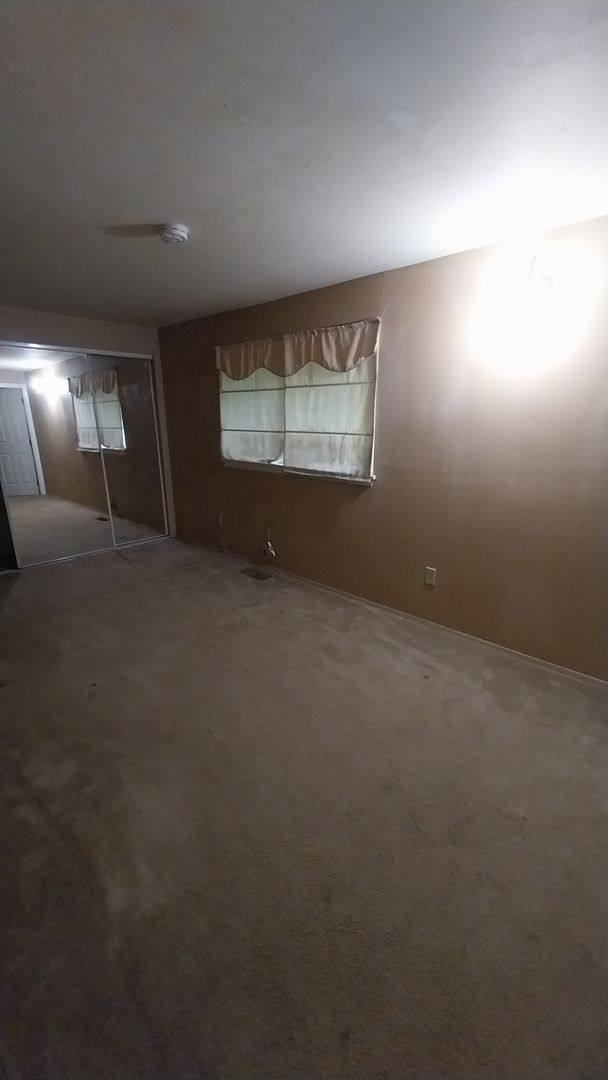 House for rent at 14104 11th Ave SW, Seattle, WA 98166