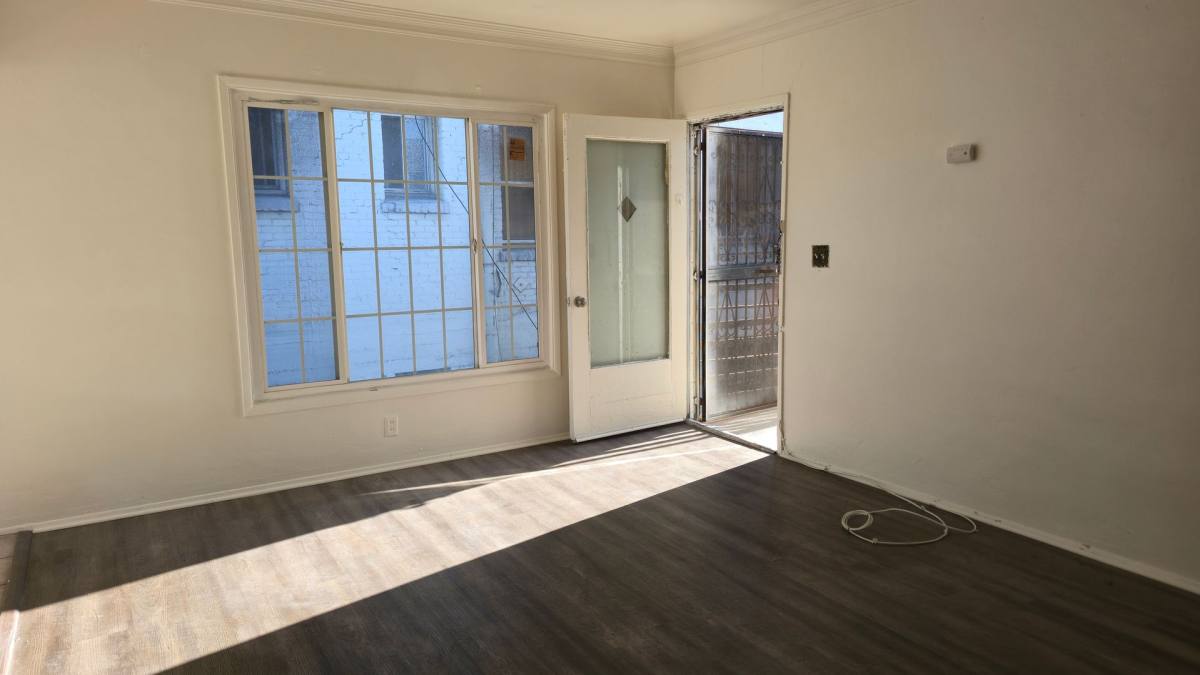 Apartment for rent at 1520 N Normandie Ave, Los Angeles, CA 90027