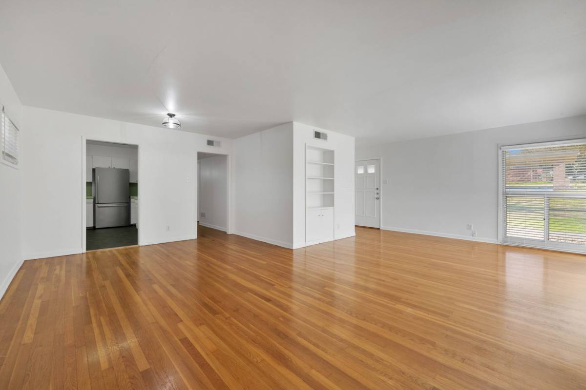 Apartment for rent at 103 107 Oakhurst, San Antonio, TX 78209