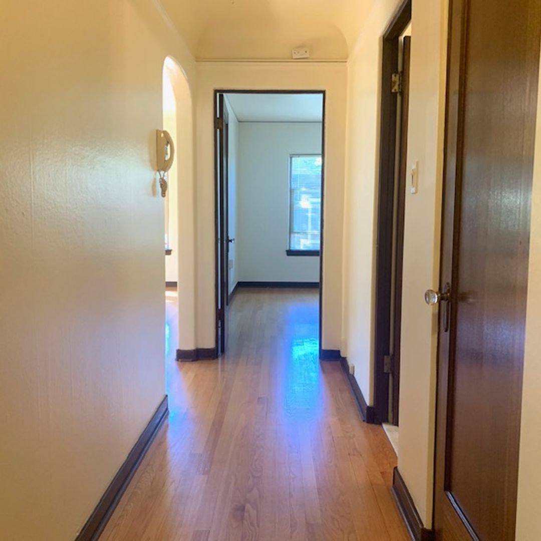 Apartment for rent at 615 14th Ave E, Seattle, WA 98112