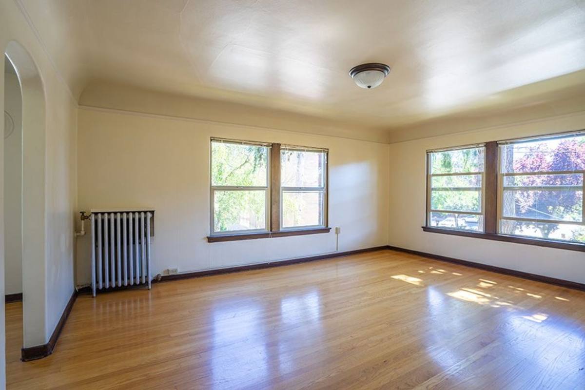 Apartment for rent at 615 14th Ave E, Seattle, WA 98112