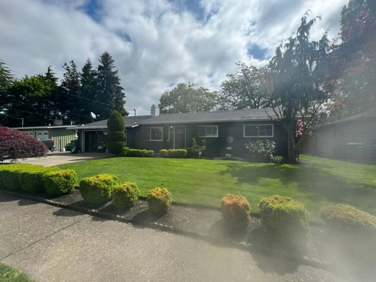 House for rent at 4070 SW Tualaway Ave, Beaverton, OR 97005