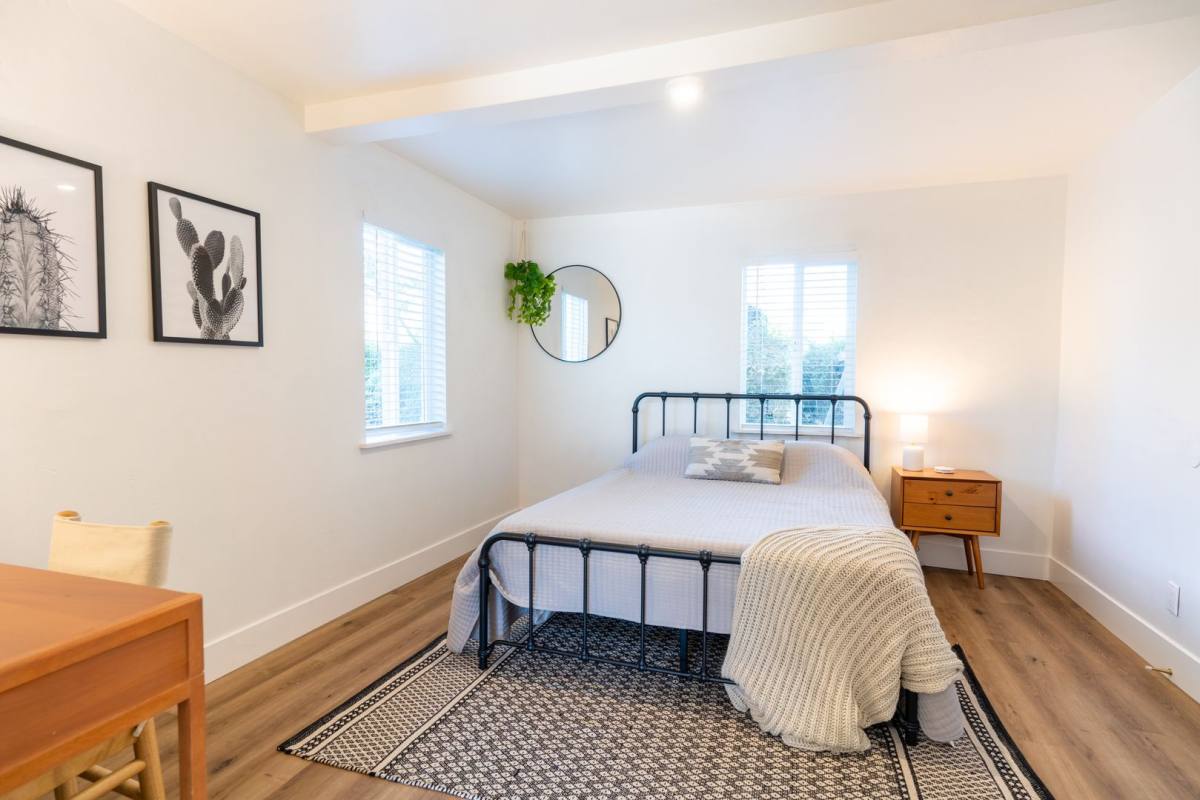 Apartment for rent at 633 N Market St, Redding, CA 96003