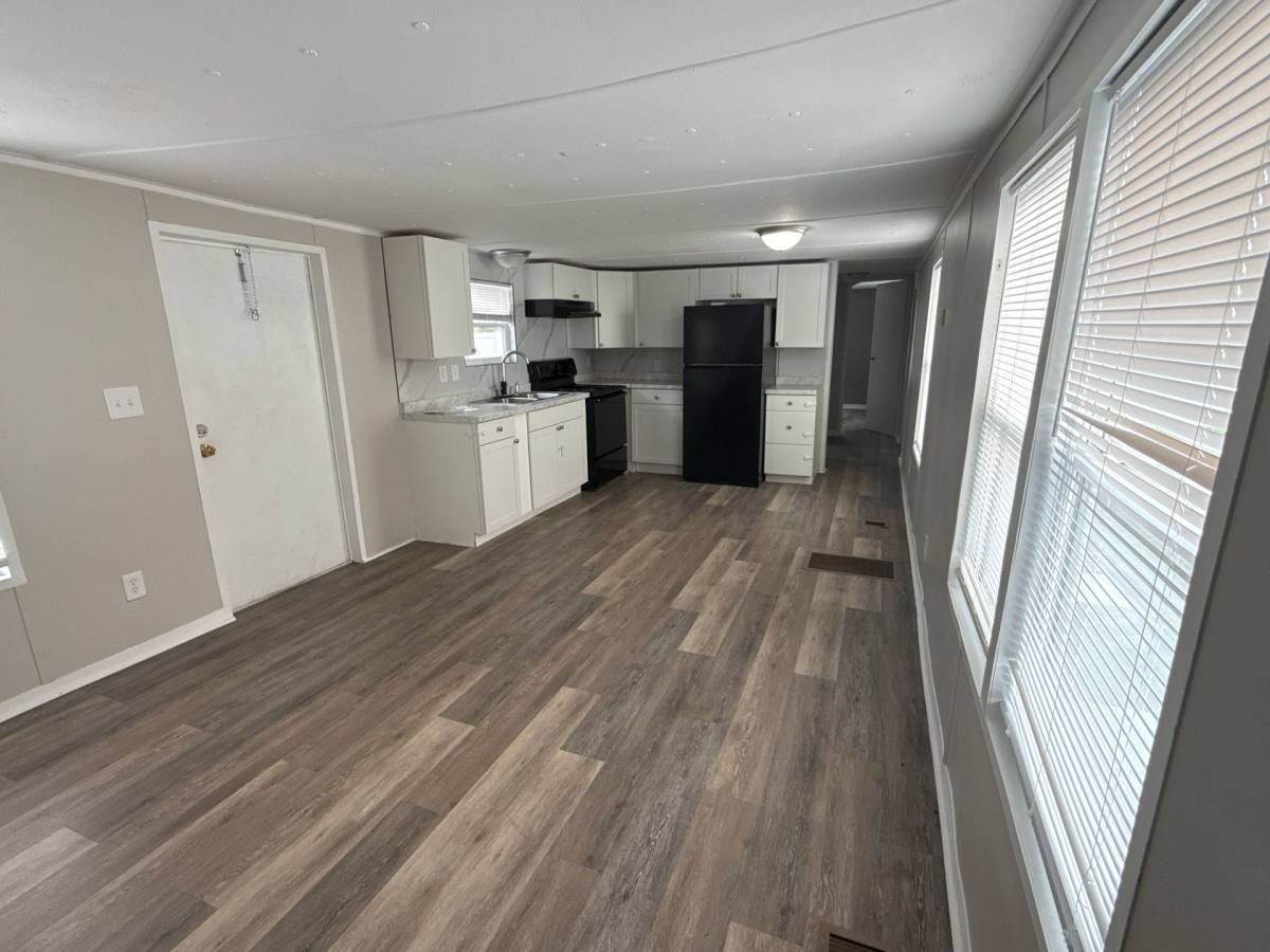 Apartment for rent at 1221 N Valrico Rd #27, Valrico, FL 33594
