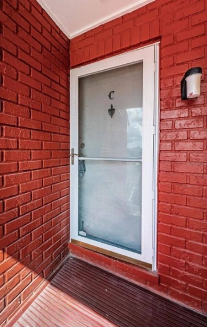 Condo for rent at 1044 82nd Terrace N, Saint Petersburg, FL 33702