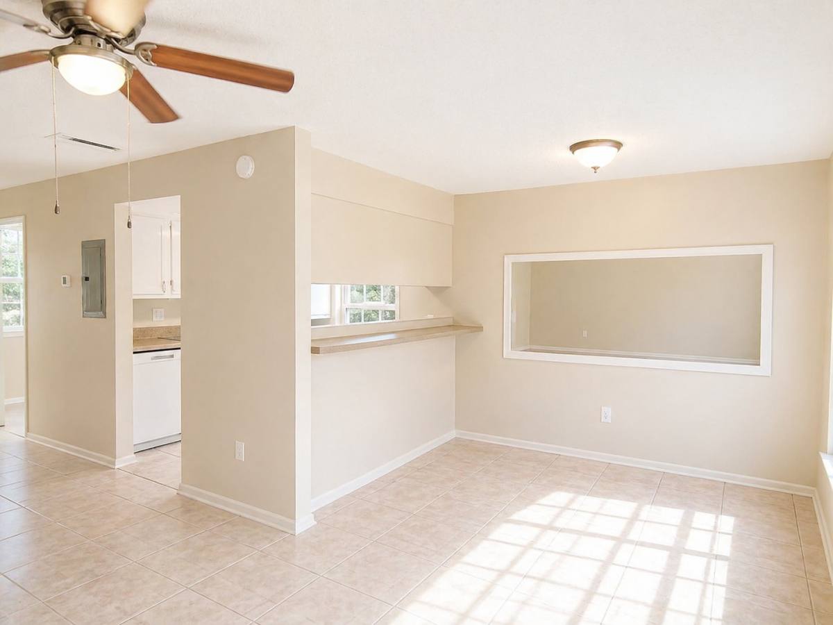 Condo for rent at 1044 82nd Terrace N, Saint Petersburg, FL 33702