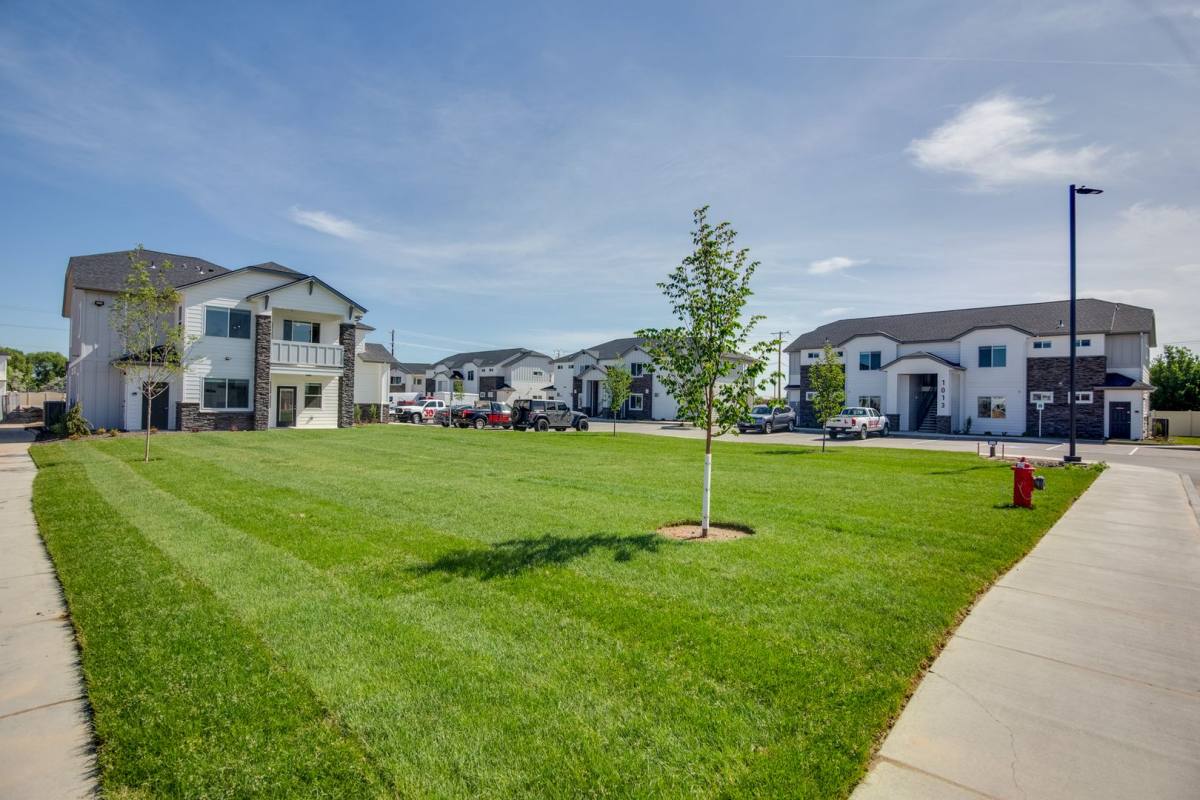 Apartment for rent at 1005 Wilford Lane, Caldwell, ID 83605