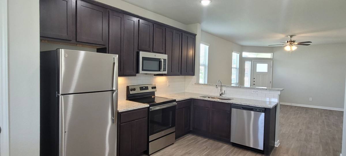 Townhouse for rent at 321 Caleb Court, Cibolo, TX 78108