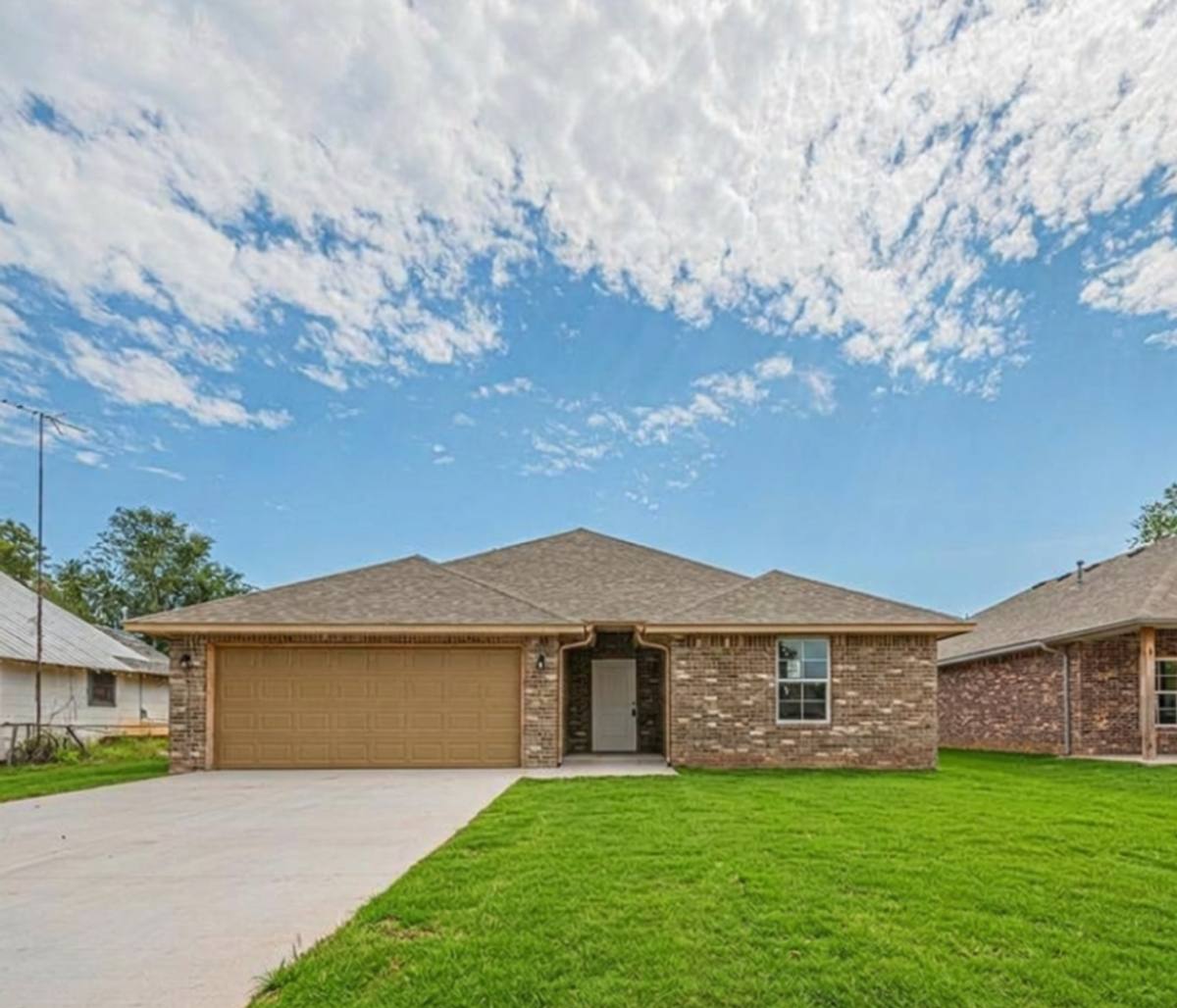 House for rent at 118 Cedar St, Perry, OK 73077