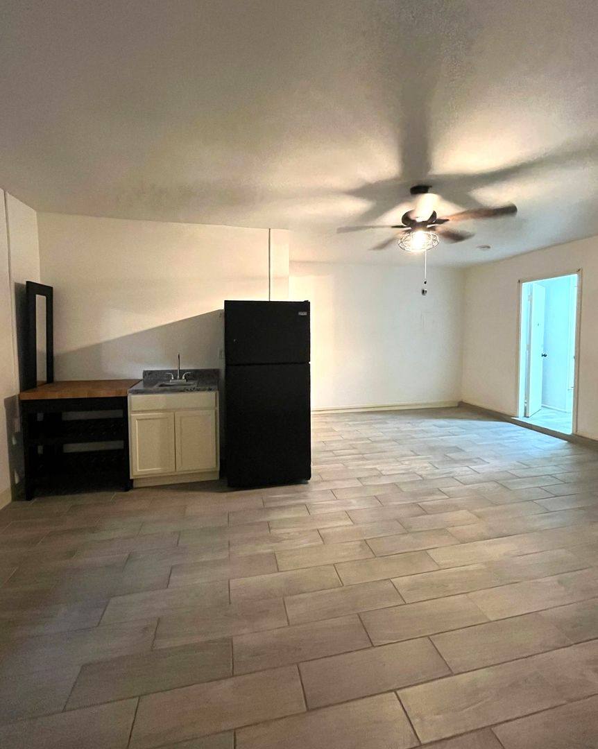 House for rent at 6718 Chelsea Wood, San Antonio, TX 78239