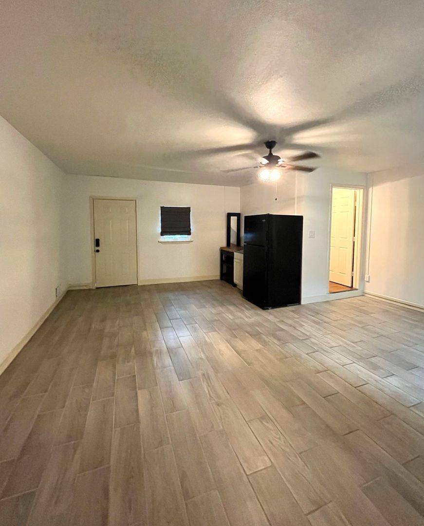 House for rent at 6718 Chelsea Wood, San Antonio, TX 78239