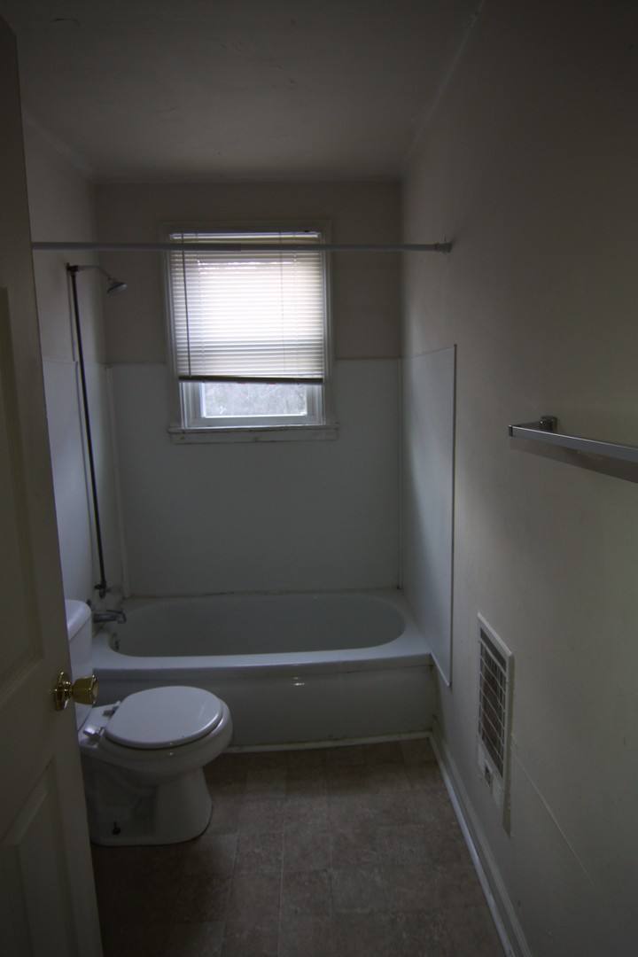 House for rent at 1316 Sunnyview Dr, Clarksville, TN 37040