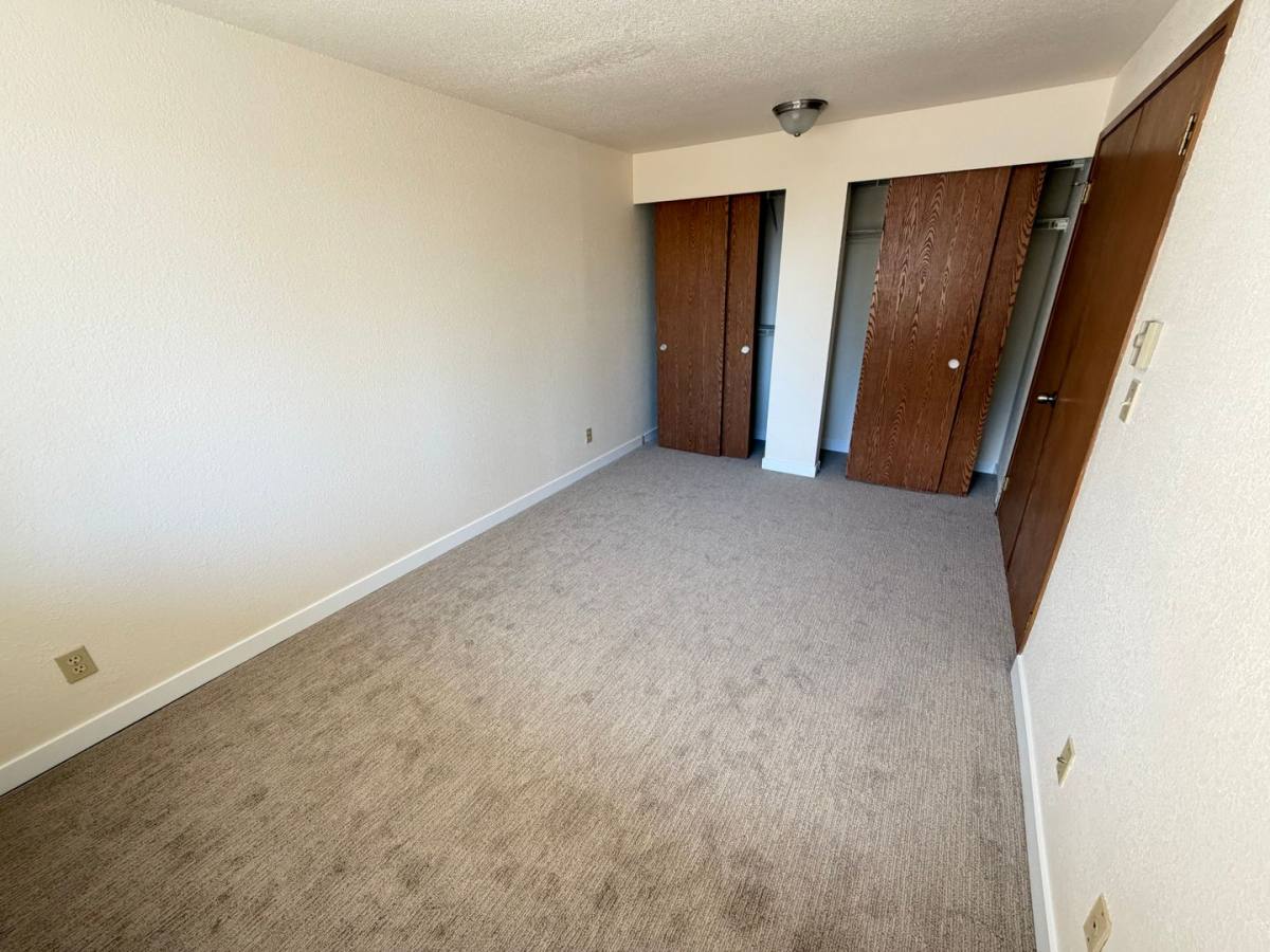 Apartment for rent at 11200 Greenwood Ave N, Seattle, WA 98133