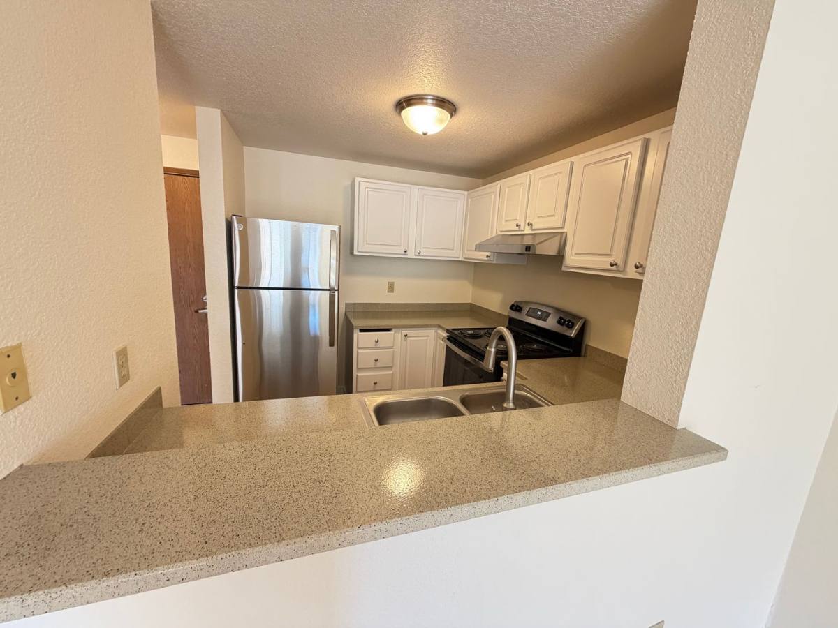 Apartment for rent at 11200 Greenwood Ave N, Seattle, WA 98133