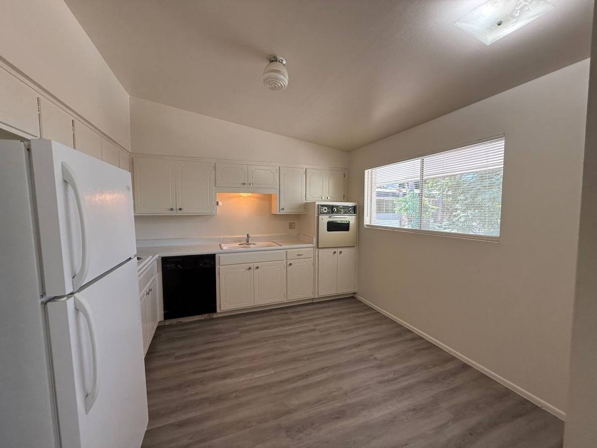 Apartment for rent at 820 E Maryland Ave, Phoenix, AZ 85014