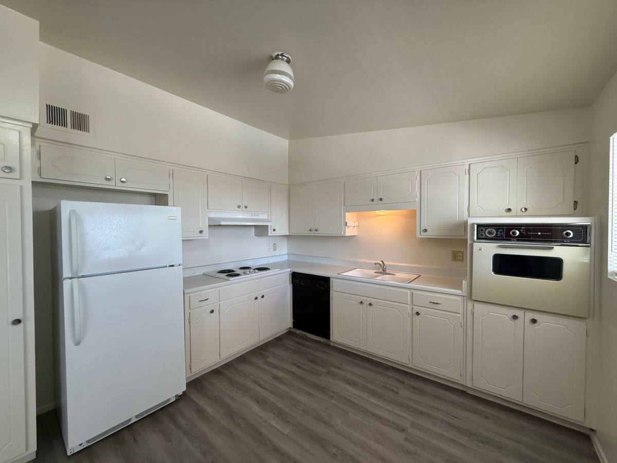 Apartment for rent at 820 E Maryland Ave, Phoenix, AZ 85014