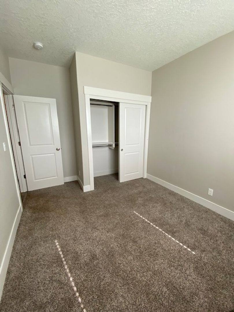 House for rent at 564 NE Cherry St, Sublimity, OR 97385