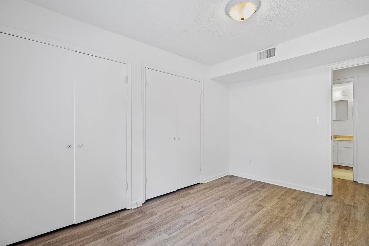 Apartment for rent at 1417 33rd St S, Birmingham, AL 35205