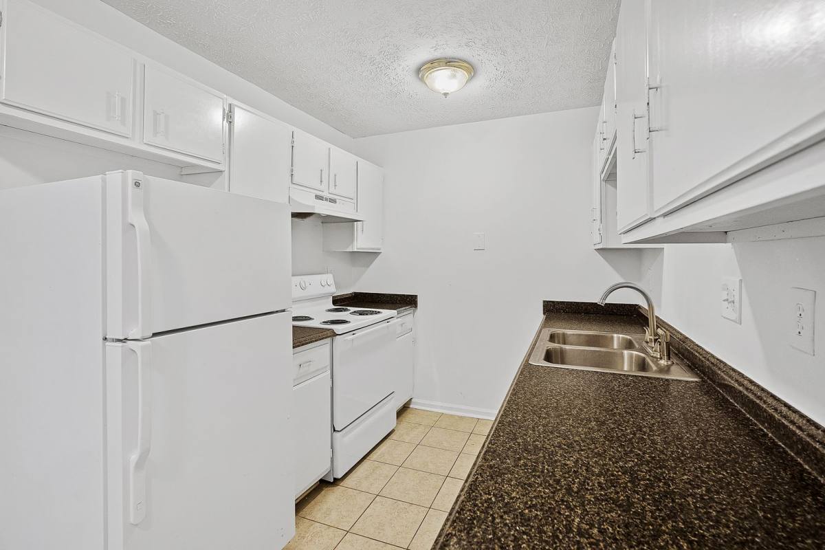 Apartment for rent at 1417 33rd St S, Birmingham, AL 35205