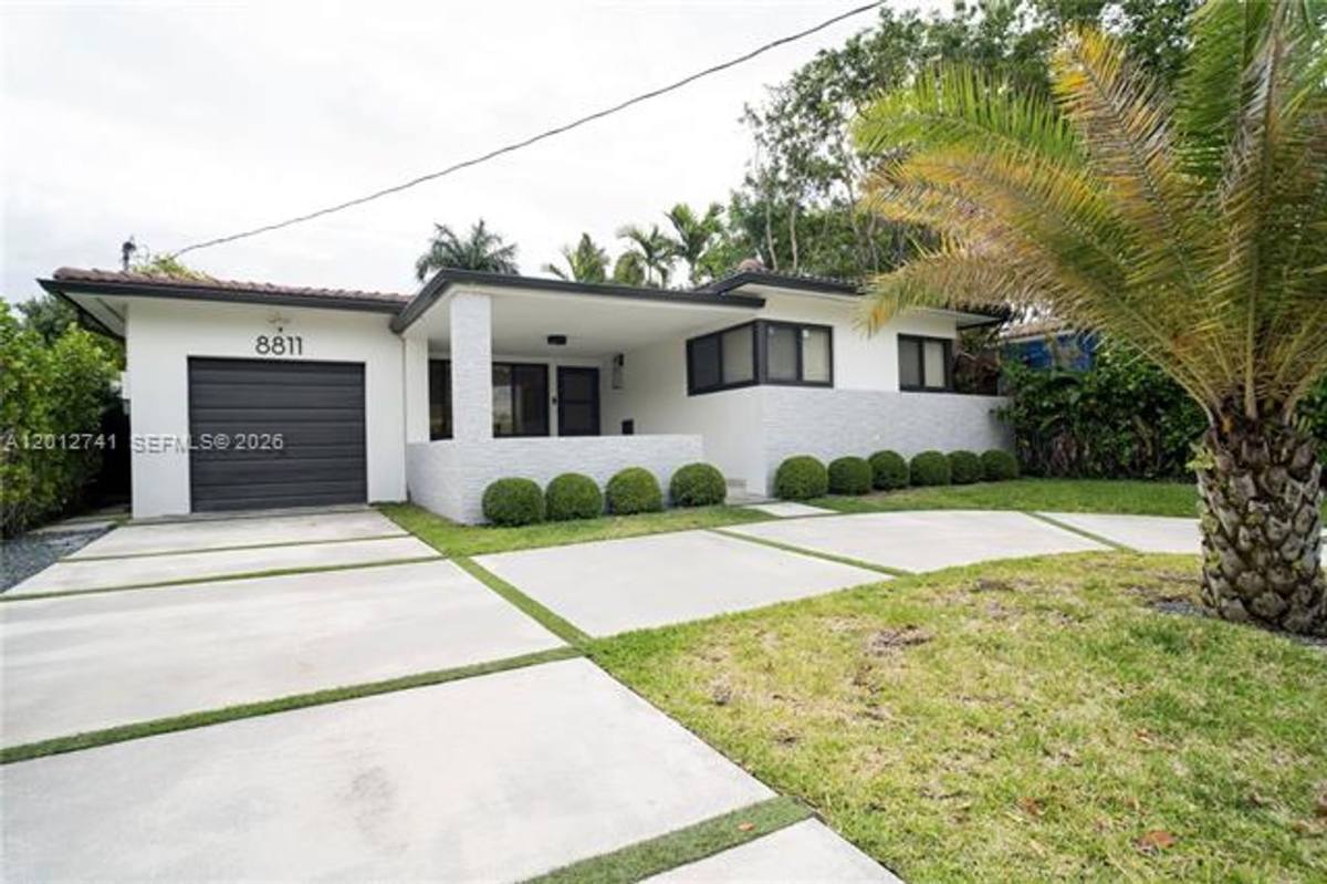 House for rent at 8811 Carlyle Ave, Miami Beach, FL 33154