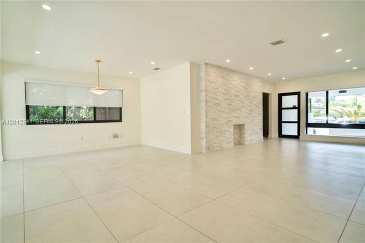 House for rent at 8811 Carlyle Ave, Miami Beach, FL 33154