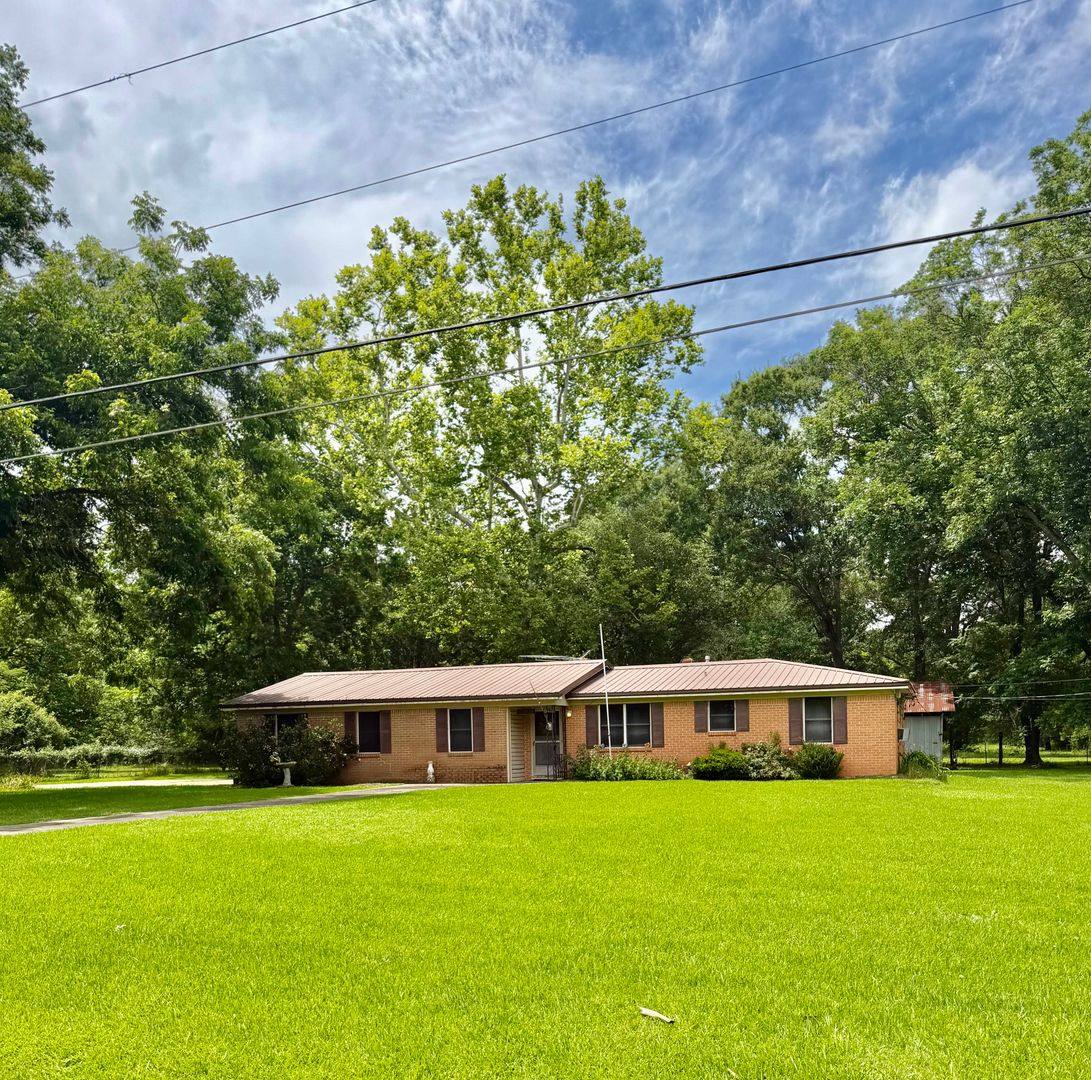 House for rent at 6428 Bain Blvd, Keithville, LA 71047