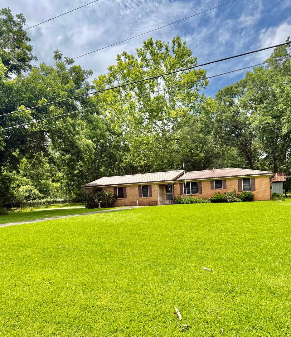 House for rent at 6428 Bain Blvd, Keithville, LA 71047